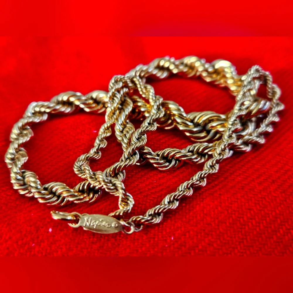 Napier Gold Rope Chain - Picture 5 of 9